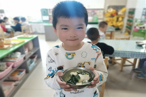 01bb23ca513a450ea47aabe53c039bde.png 01bb23ca513a450ea47aabe53c039bde.png