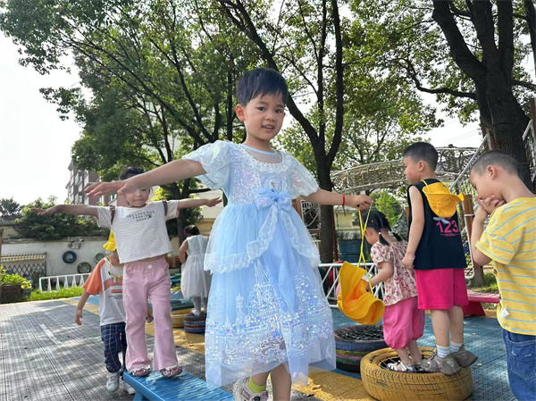 0c5c82a0f52740a8a2095b8e73119d4a.jpg 0c5c82a0f52740a8a2095b8e73119d4a.jpg