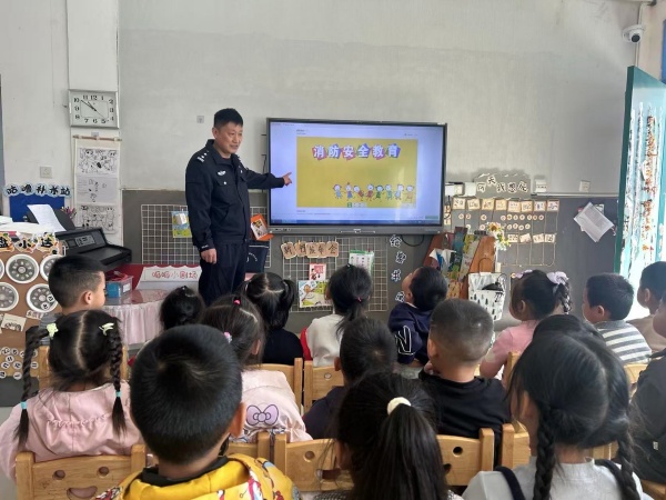 1f0e1643edfa48ba99d79357e41567d8.jpg 1f0e1643edfa48ba99d79357e41567d8.jpg